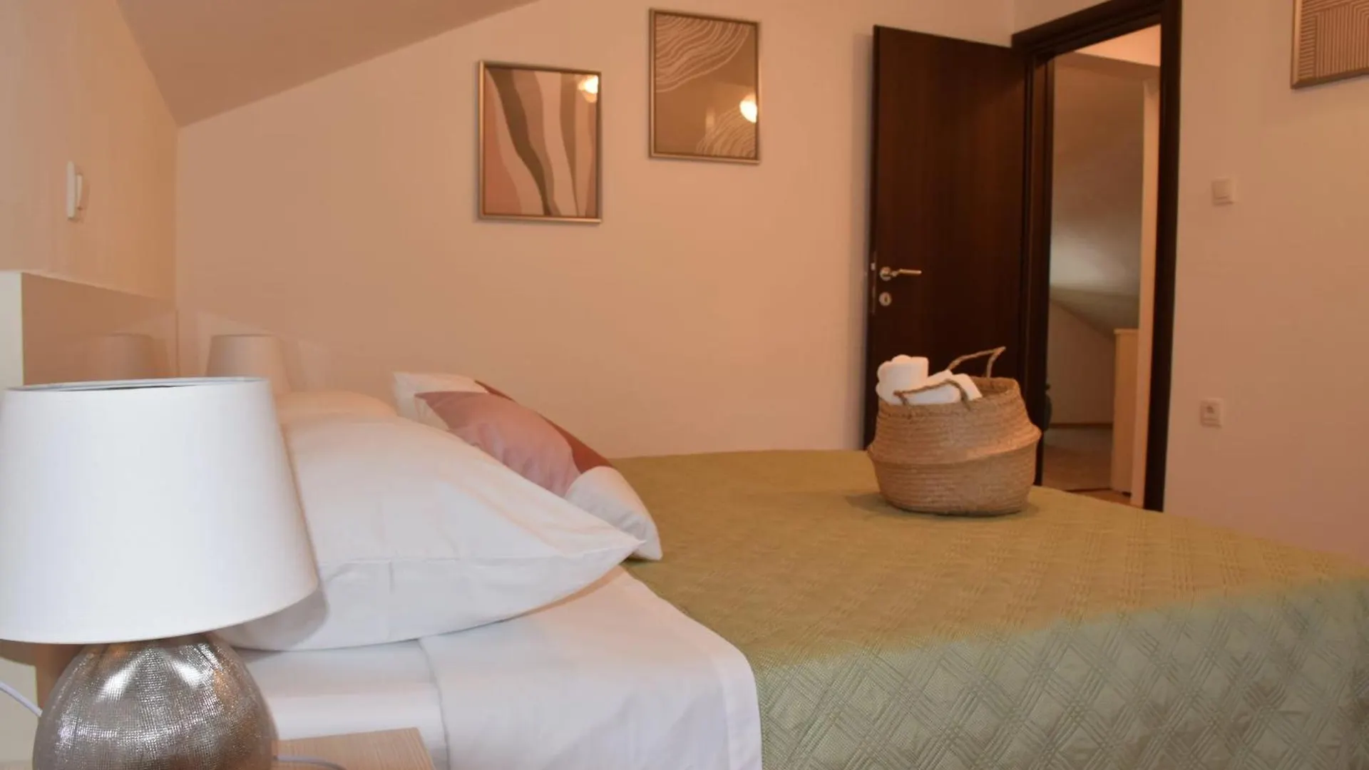 Apartman Gropa Starigrad Paklenica
